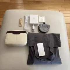 CXファーストクラス PYE x Bamford トラベルアメニティセット CXファーストクラス PYE x Bamford トラベルアメニティセット - メルカリ