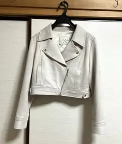 Noela ショート丈 ライダースジャケットのサムネイル