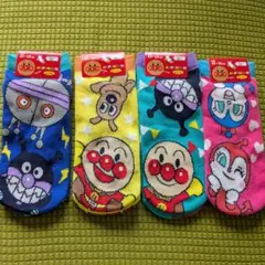 ◎新品　アンパンマン　レディース靴下　４点セット