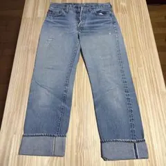 Levi's