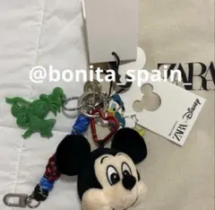 ZARA ミッキーマウスマルチチャーム