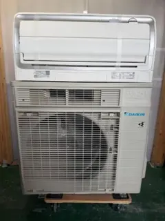 ダイキンうるさら AN28ZRBKS-W 2022年製 ガス管変形でダメージあり