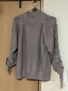 シーイン編み込みスリーブ長袖ニットセーター ベージュ