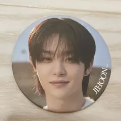 treasure 缶バッジ