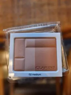 CLARINS ブロンジングデュオミネラルパウダー 02 mediumのサムネイル