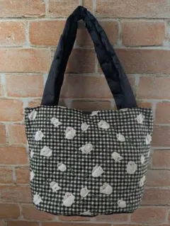 Item thumbnail for item a7218e7b-386e-48e6-9659-7c3d6bf2ec7c