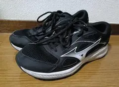 Mizuno マキシマイザー サイズ 26.5 ランニングシューズ