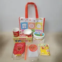 【豪華7点セット】アンパンマン 入園・お出かけ準備に！食器・お弁当箱・限定品