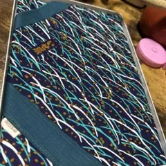 Item thumbnail for item 9cc5fb3d-6e1e-4b6b-b0f0-3c5805e3375b