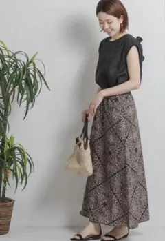 アーバンリサーチ　サニーレーベル　エスニックパネル柄ロングスカート　ペイズリーのサムネイル