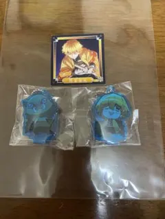 鬼滅の刃 キーホルダー (おまけシール付き)