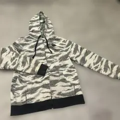 Item thumbnail for item 2d19afdc-b9ac-4a4c-8c70-0ac5e31dbcb2