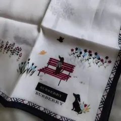 新品　未使用　BURBERRY 花と犬のイラスト ハンカチ