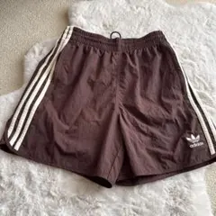 adidas originals クラシック ショートパンツ ブラウン Mのサムネイル