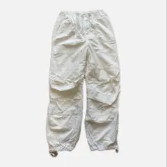 GU ナイロンパラシュートパンツ