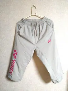 YONEXヨネックスグレイ系七分袖ハーフパンツ
