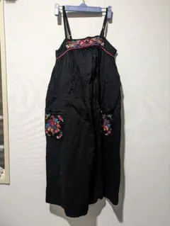 フェリシモ 刺繍ワンピース