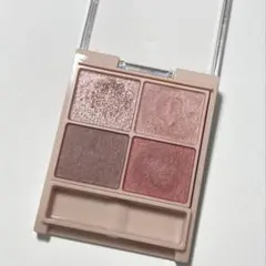 キャンメイク シルキースフレアイズ M03