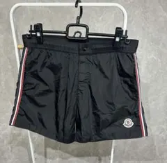 極美品】MONCLER スイムショーツ 近年 ロゴ トリコロール 黒 M - メルカリ