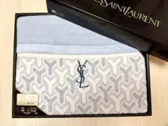 Yves Saint Laurent 幾何学模様毛布　イブサンローランのサムネイル