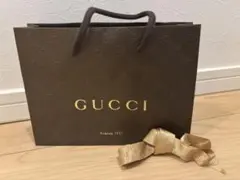 GUCCI ショップ袋　ショッパー　リボン