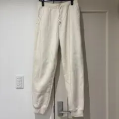 ユニクロ　ヒートテックボアスウェットパンツ　sサイズ　ホワイト