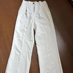 ホワイト ハイウエスト タック入り スラックス