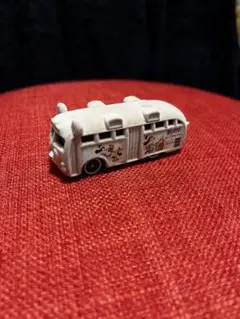 ディズニー・ビークル・コレクション〈トミカ〉 ダッフィーバス