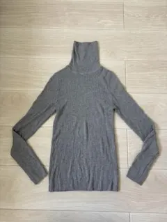 【美品】GU ジーユー　リブタートルネックセーター　長袖　グレー　Sサイズ