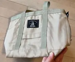 Item thumbnail for item 4cea1bd9-8af8-4cc9-a59e-da251c4a372b