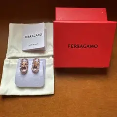 Salvatore Ferragamo ダブルガンチーニ ピアス ラインストーンのサムネイル