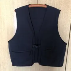 GU ベスト　L
