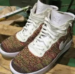NIKE AF1 ULTRAFLYNIT27センチ