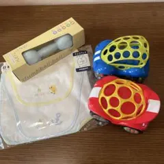 ミキハウス汗とりパット　オーボールくるま　ダンベル型おもちゃのサムネイル