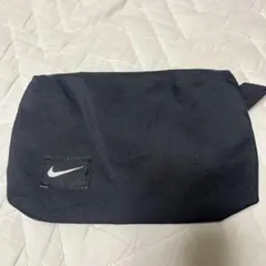 Nike 黒 ナイロンポーチ 約22cm x 12cm x 8cm