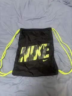 【美品】NIKE ナイジェリア代表 2018W杯ジムサック BA5770-010 希少】NIKEナイジェリア代表 2018W杯ジムサック BA5770 - メルカリ