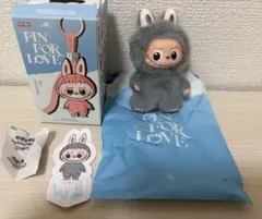 【正規品】イニシャルラブブ W