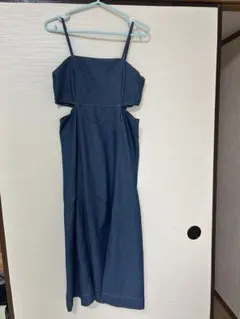 ウエストカットアウト デニムキャミワンピース