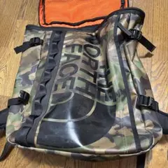 THE NORTH FACE 迷彩バックパック
