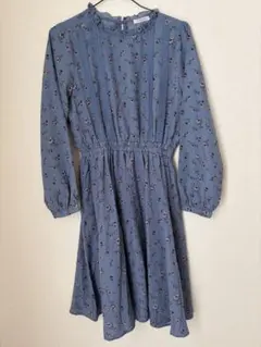 ハニーズ　花柄 長袖ワンピース Sサイズ