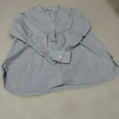 UNIQLO長袖シャツ