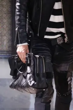 2026年最新】loewe ジュンヤの人気アイテム - メルカリ