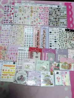 シールまとめ売り　シール大量　花柄　いちごなど