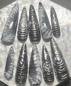 ネイルチップ 渦 ミラーネイル 黒 ロングネイル 現品限り