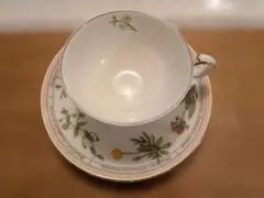 ノリタケ von Lenaeu ボーンチャイナ ティーカップ・ソーサー 一客