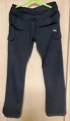 PUMAプーマ L⭐︎レディース黒トレーニングカーゴパンツ ランニングヨガ