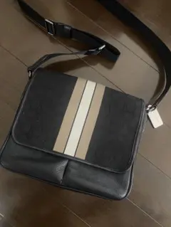 コーチ　メッセンジャーバッグ