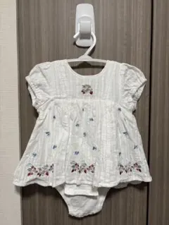 プティマイン いちご ロンパース 70 白 petit main