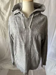 UNIQLOレディースパーカー XL