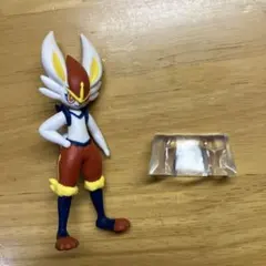 ポケモンフィギュア エースバーン
